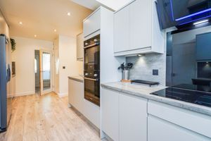 Photo 25- click for photo gallery